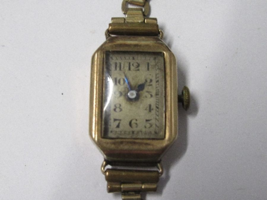 A lady's 9 carat gold mechanical wrist watch, on a metal bracelet, together with another similar - Image 5 of 7