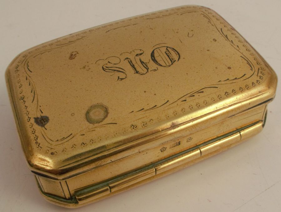 Five 19th century Continental snuff boxes, three in brass, two in copper and brass, the lid of one - Image 13 of 15