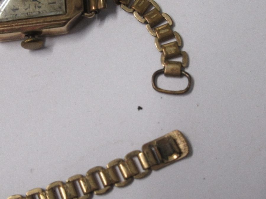 A lady's 9 carat gold mechanical wrist watch, on a metal bracelet, together with another similar - Image 7 of 7