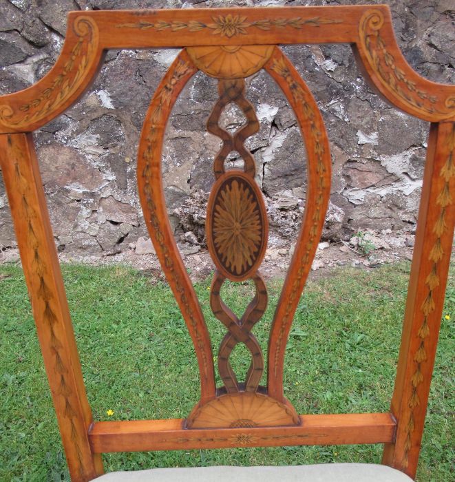 A pair of satinwood bedroom chairs, in the Sheraton revival style, decorated with shells and leaves - Image 2 of 3