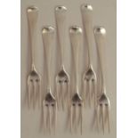 A set of six Georgian silver three prong forks, London 1784, maker RC, weight 12oz, length 7.5ins