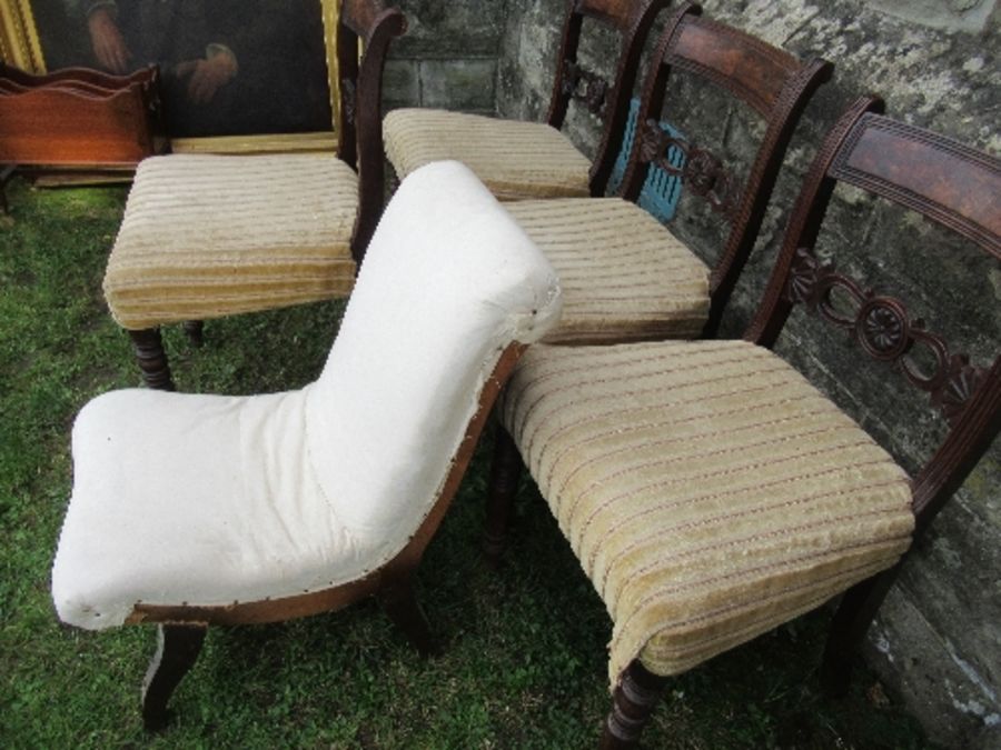 A set of four 19th century mahogany bar back dining chairs, together with an easy chair - Image 4 of 4