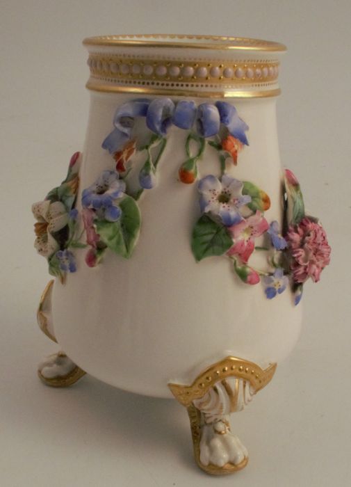 A 19the century Worcester vase, encrusted with floral swags, raised on three paw feet, dated 1876, - Image 8 of 9