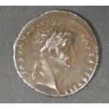 A Roman Empire 14-37 Ar Denarius Tiberius - PONTIF MAXIM, 19mm, 3.7g