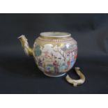 An 18th Century Chinese Export Porcelain Teapot. Handle off and lid missing, 14.5cm tall