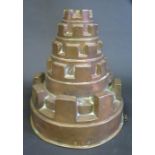 A 19th Century Castellated Copper Jelly Mould stamped S.I.C. for St. John's College, Cambridge, 18cm