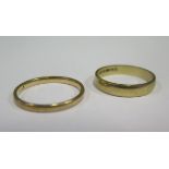 Two 9ct Gold Wedding Bands, sizes S & R, 4.4g
