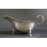 A Modern Silver Sauce Boat, Birmingham 1989, E&Co., 13,5cm, 82g