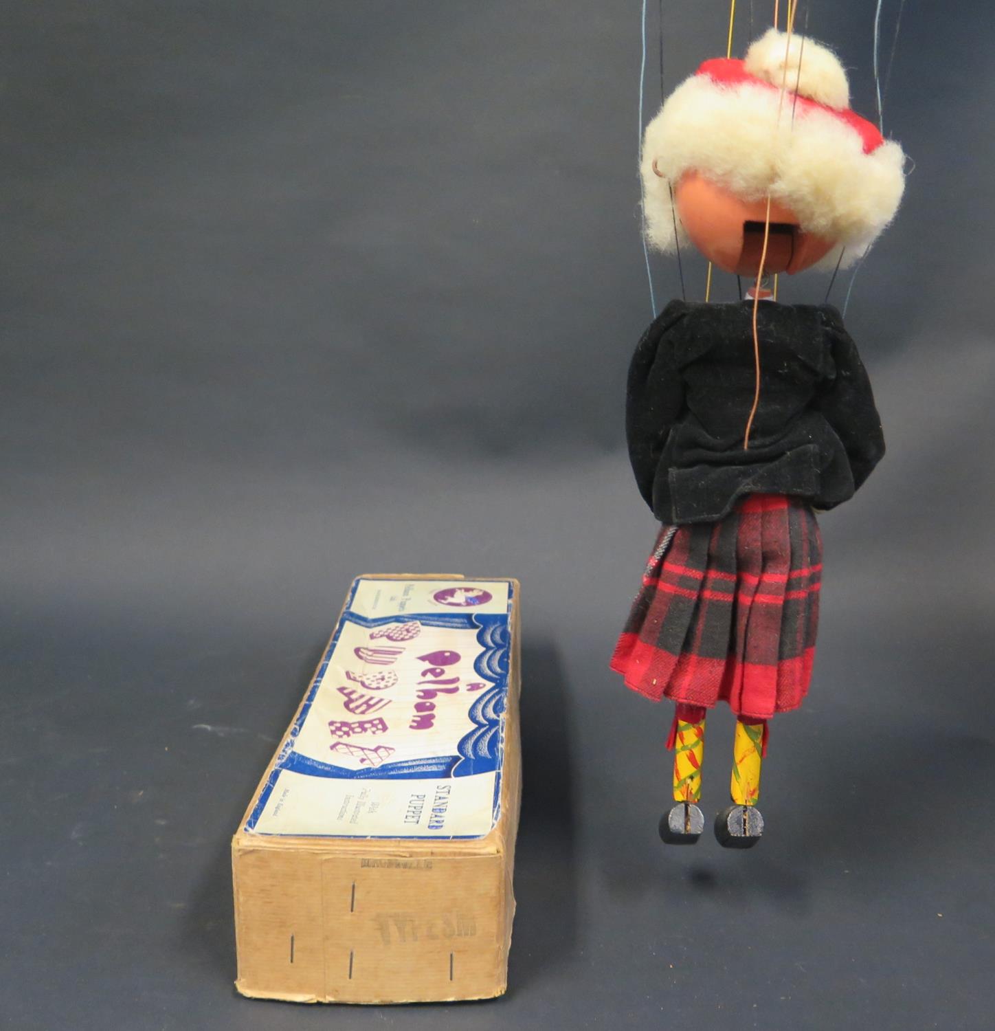 A Pelham Puppet MacBoozle (Red Hat) Type SM in Damaged Box - Image 2 of 3