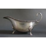 A George VI Silver Sauceboat, Birmingham 1939, Ernest W Haywood, 17.5cm, 156g