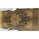 A Persian Style Rug, 140x85cm