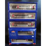 A Bachmann OO Gauge 32-628 Class 221 Arriva Cross Country 221135 Super Voyager 5 Car DMU Boxed (