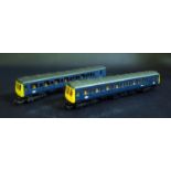Two Lima OO Gauge Locomotives Including L204608 Class 121 and 205136 BR Blue DMU (both powered).