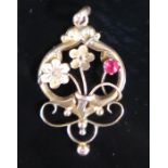 A 9ct Yellow Gold and Red Stone Set Floral Pendant, H&W, 29mm drop, 0.8g