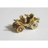 A 9ct Gold Vintage Car Charm, 5.6g