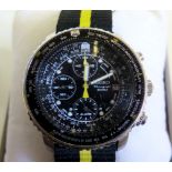 A Seiko SNA411 Flightmaster Chronograph 200m Gent's Wristwatch. Excellent with some wear, running in