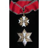 A Cased WWII German Eagle Neck Order and Breast Star with Swords, pin stamped 900 21