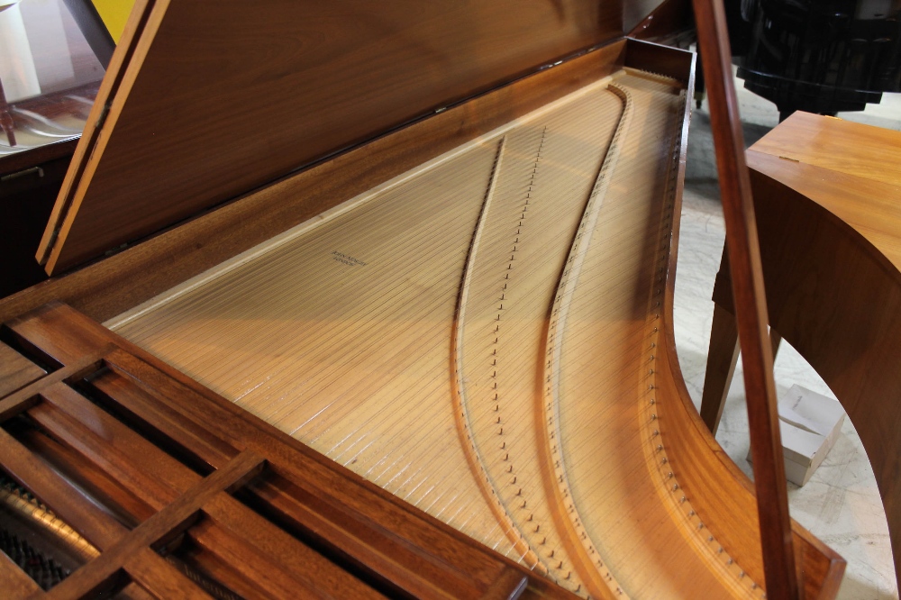 Morley Double Manual Harpsichord A double manual harpsichord in a walnut crossbanded and flame - Image 4 of 9