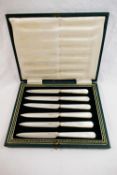 A set of six silver and mother of pearl fruit knives, Sheffield 1923 by John Dixon and Sons, 15.