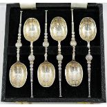 A set of six 20th century anointing spoons, Birmingham 1963, 10.9cm long, combined weight 2.