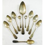 A pair of Edwardian silver salt spoons, London 1901, 8.