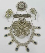 A collection of vintage costume jewellery comprised of a pair of earrings,