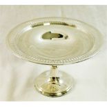 A Edwardian silver pedestal dish, Birmingham 1907, with pierced rim and loaded base, 10cm high, 15.