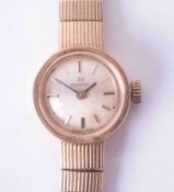 A 9ct yellow gold ladies Omega watch, approx 19.1g, not working.