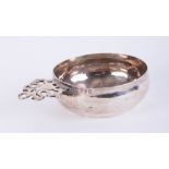 A Geo V silver porringer with inscription '1928', approximately 5.50oz.