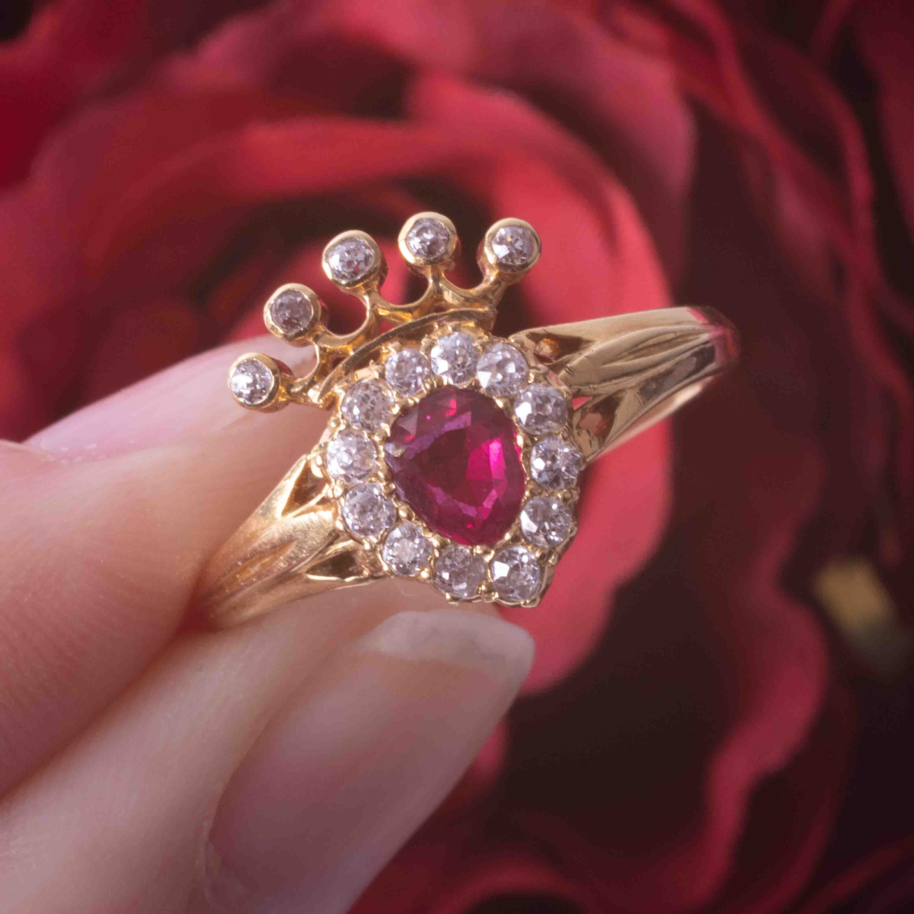 A Victorian 18ct yellow gold heart shaped Claddagh ring set oval ruby, approx. 0.35 carats - Image 3 of 3