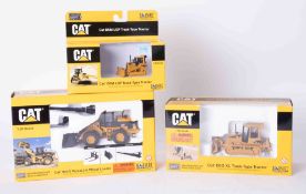 CAT D5M LGP Track-Type Tractor 1:87 scale, CAT 924G Versalink Wheel Loader 1:50 scale and CAT D5G XL