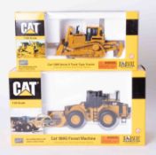 CAT D8R series 2 Track-Type Tractor 1:540 scale, CAT 980G Forest Machine 1:50 scale, boxed (2).