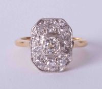 An impressive Art Deco style 18ct yellow & white gold ring set with approx. 2.25 carats in total