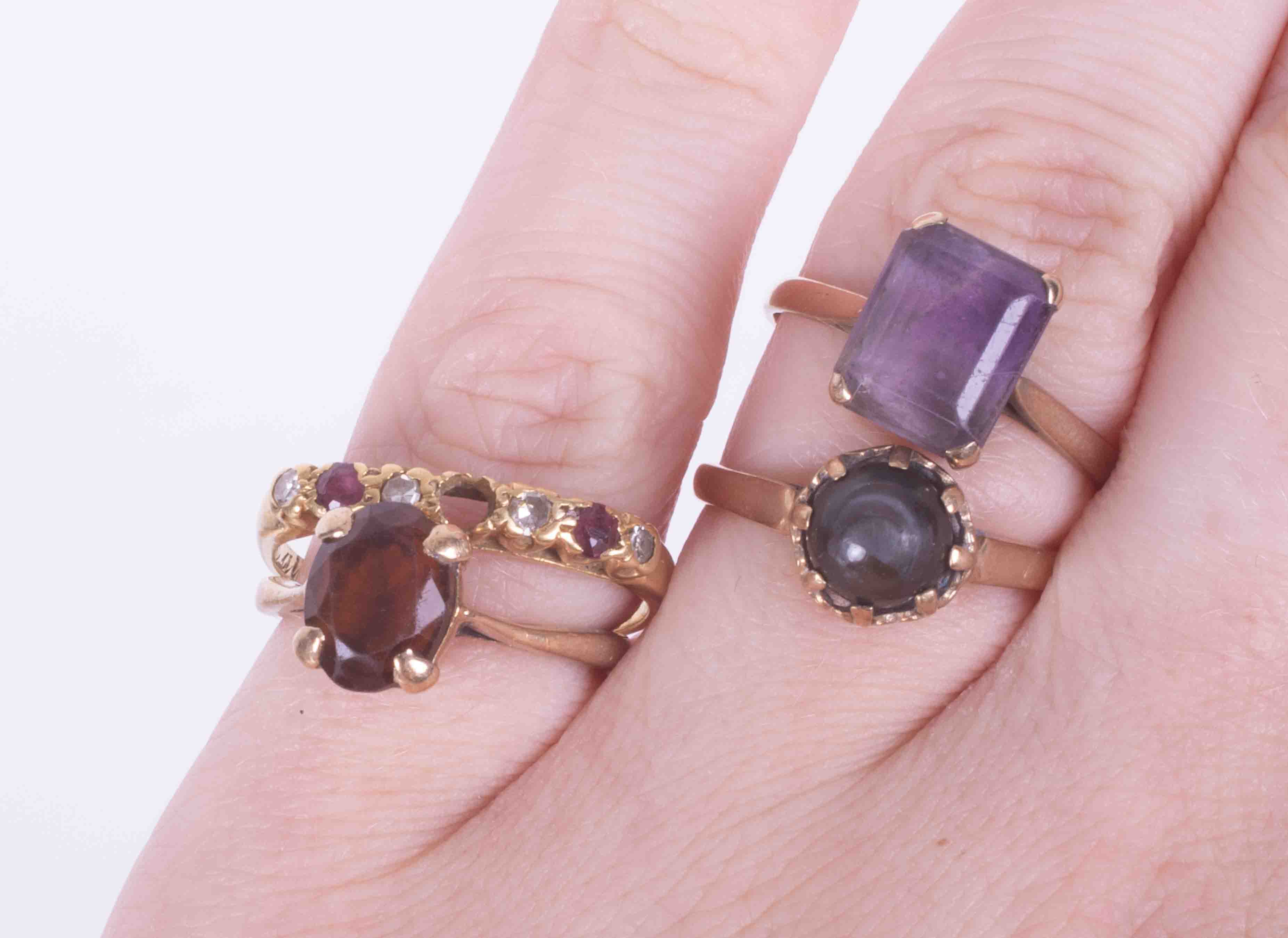 Three 9ct yellow gold rings set amethyst & pearl & smokey quartz? (total weight 6.8g) and an 18ct - Image 2 of 2