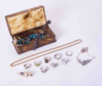 Mixed collection of costume and silver jewellery including 8 dress rings, brooch, watches etc.