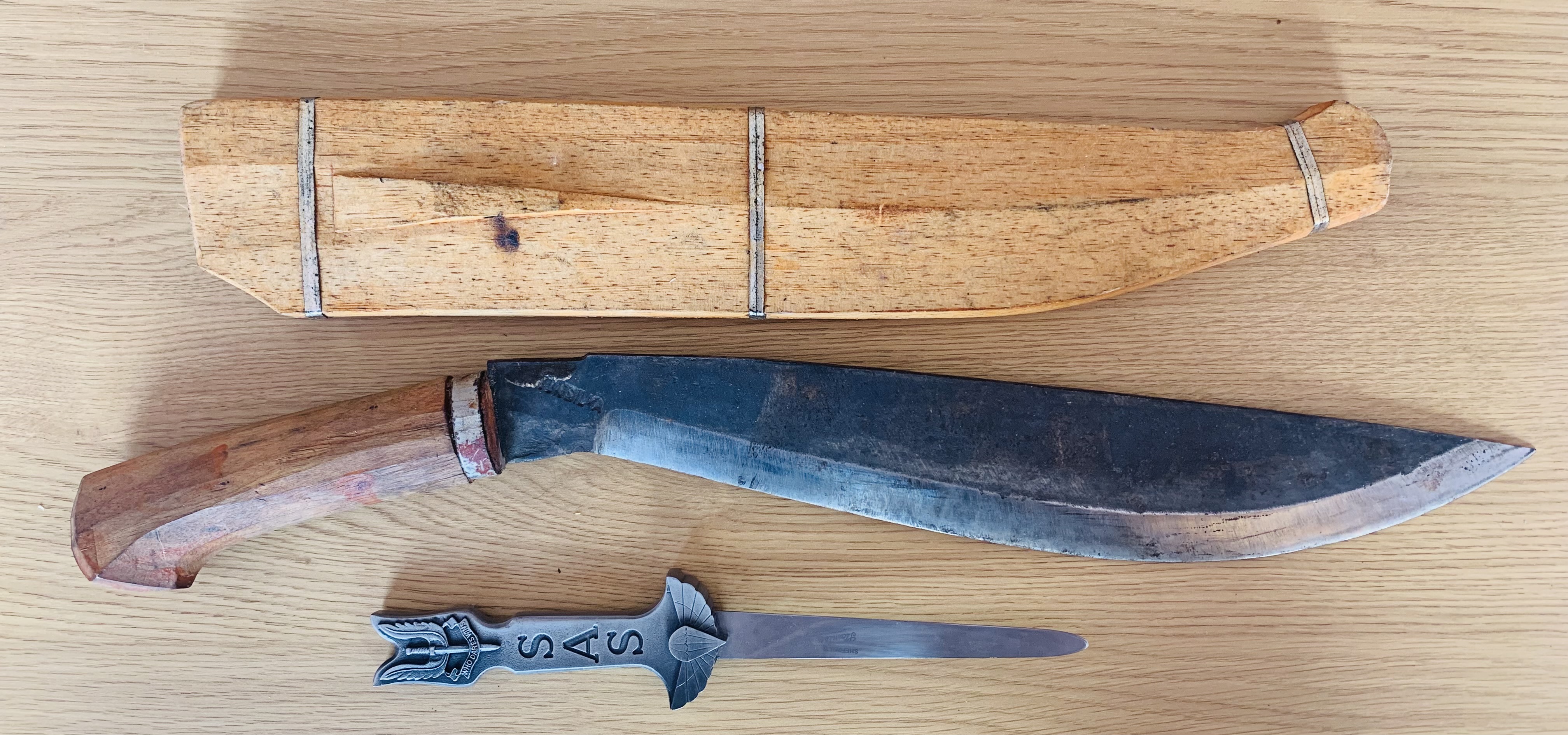 A Filipino bolo style blade, it comes with a 33.5 cm long blade, used - Image 2 of 2