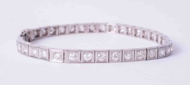 A fine platinum Art Deco line bracelet set with approx. 3.80 carats of old round cut diamonds,