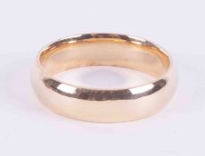 A 14ct yellow gold wedding band, 8.00g, size T, comes with original receipt from Sarraf Diamond &