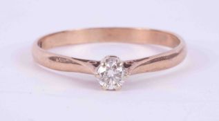 A 9ct yellow gold single stone ring set with approx. 0.17 carats of round brilliant cut