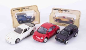 Collection of boxed models including Models Of Yesteryear, Oxford die-cast etc approx 29 also