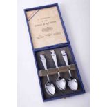 Cased souvenir set of 3 Kings & Queens silver plated commemorative spoons, George V, Edward VIII,