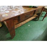 SUBSTANTIAL STAINED PINED COFFEE TABLE WITH TWO DRAWERS AND STRETCHER SHELF