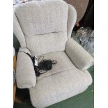 A SHERBORNE TOUCH STOP ELECTRIC LIFT AND RISE RECLINING ARMCHAIR IN OATMEAL UPHOLSTERY