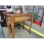 LIGHT WALNUT VENEER GLAZED DISPLAY TABLE OR BIJOUTERIE WITH CUSHION INTERIOR AND KEY MEASUREMENTS-