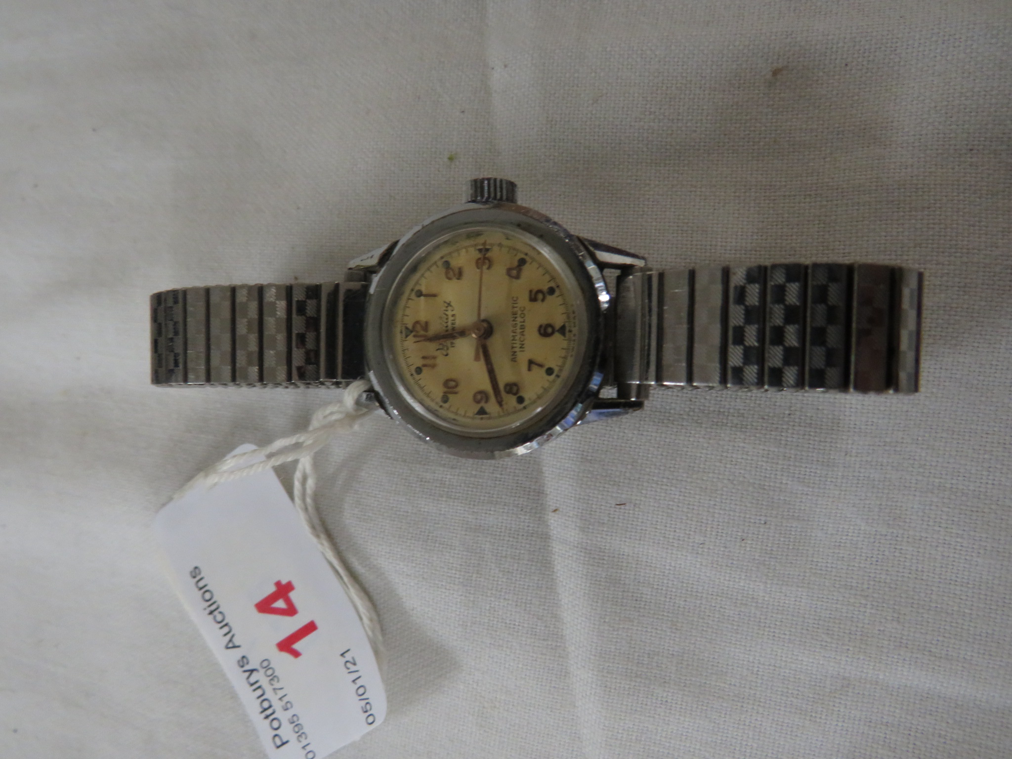 LADIES 1940S STAINLESS STEEL BREITLING MECHANICAL WRISTWATCH WITH A REPLACEMENT FLEXIBLE BRACELET,