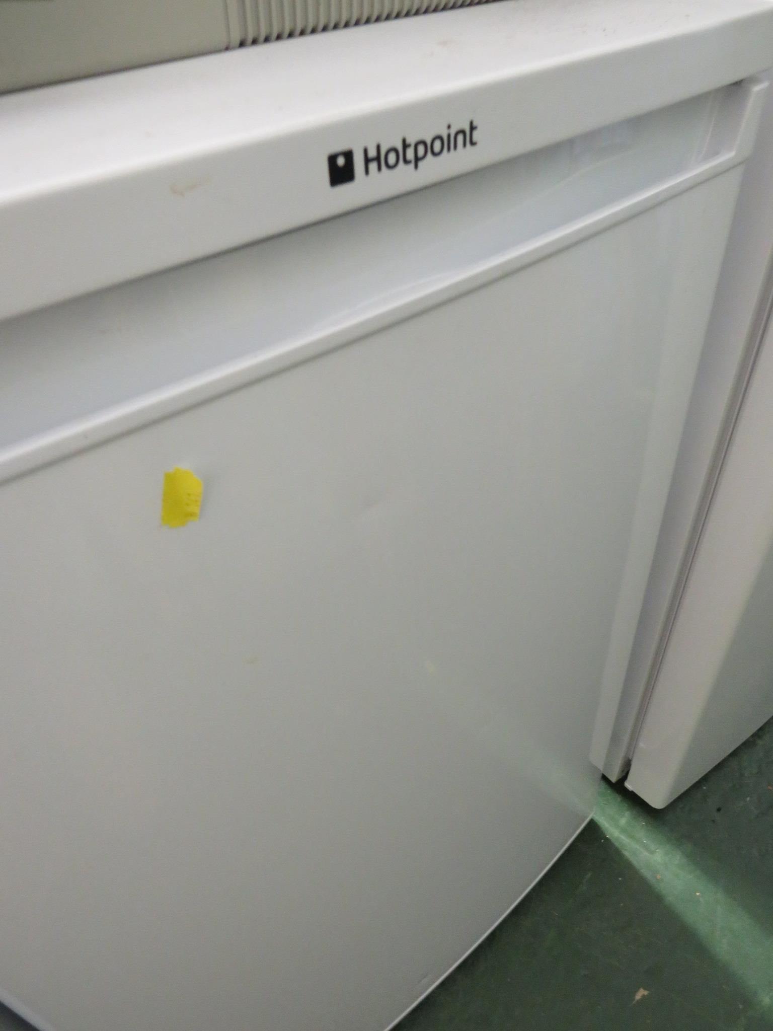 HOTPOINT UNDER COUNTER FRIDGE.