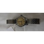 LADIES 1940S STAINLESS STEEL BREITLING MECHANICAL WRISTWATCH WITH A REPLACEMENT FLEXIBLE BRACELET,