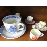 SELECTION OF CHINA CUPS AND SAUCERS.