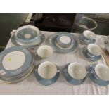 QUANTITY OF SIMPSONS LIMITED CHINA STYLE SKYE DINING CHINA, INCLUDING DINNER PLATES AND SOUP BOWLS.