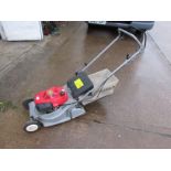 HONDA SELF PROPELLED PETROL LAWNMOWER BY WINCHESTER GARDEN MACHINERY, WITH GRASS BOX